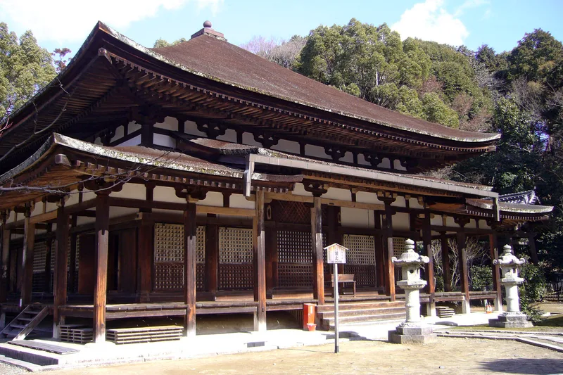 法界寺阿弥陀堂。国風美術の建築。