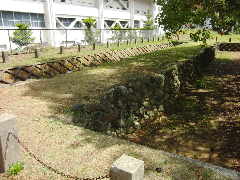 防塁