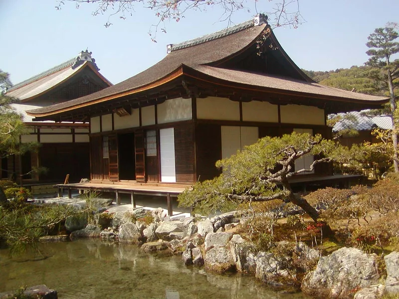 慈照寺東求堂。室町文化の建築。書院造の代表例。