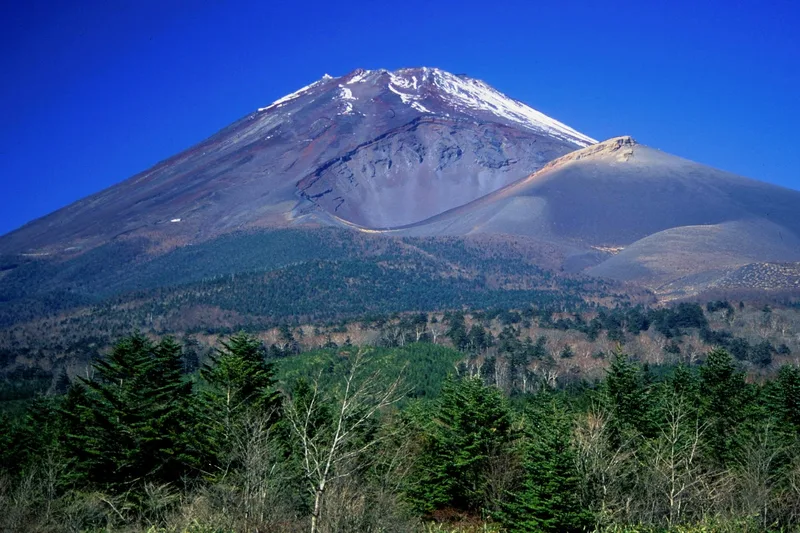 富士山宝永噴火口