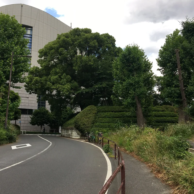 岩倉具視が襲撃された赤坂喰違見附の跡地