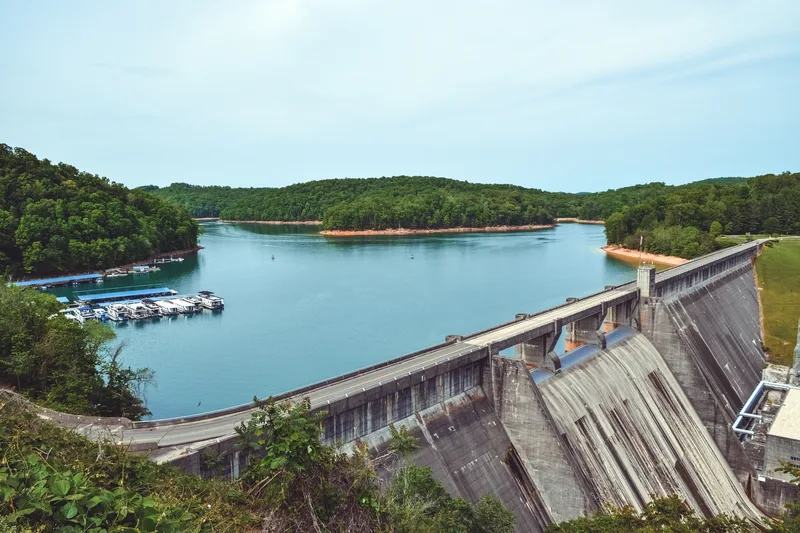 テネシー州にあるノリスダム(TVAが建設した水力発電ダム)