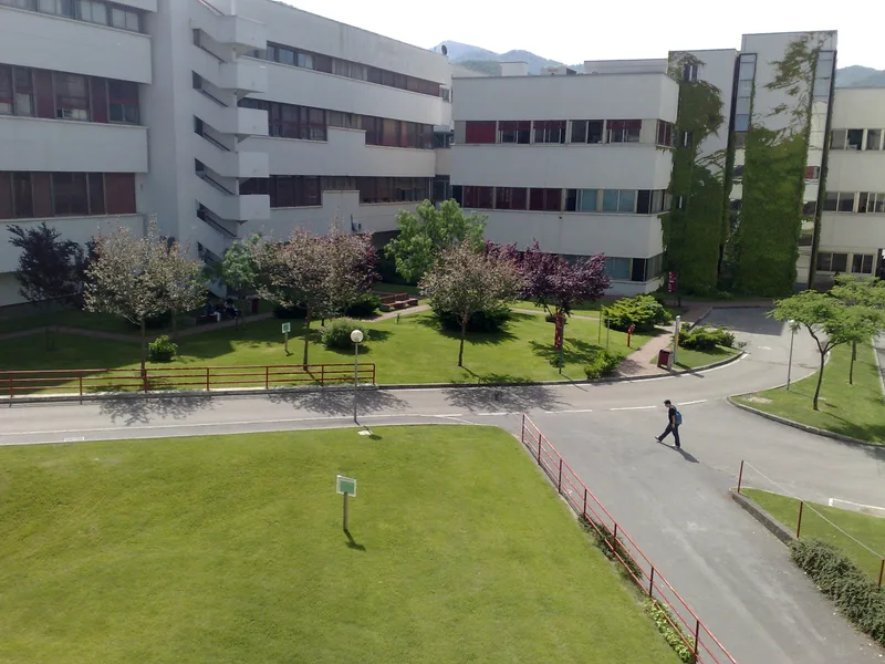 サレルノ大学
