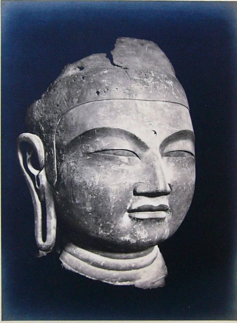 興福寺仏頭。白鳳文化の彫刻。